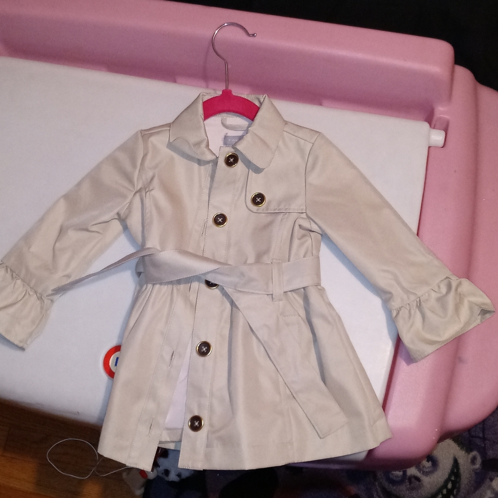 Coats, dresses - Picture 7 of 12